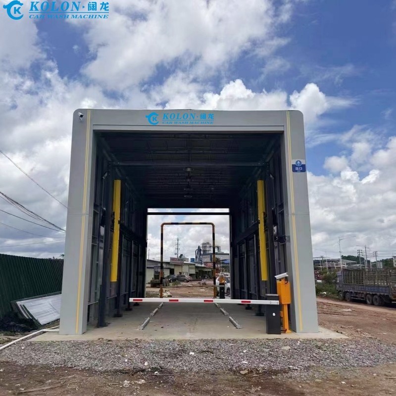Kolon 67kw Buswaschmaschine mit Sicherheits-Stopp-Knopf und maximale Waschgeschwindigkeit 7 Busse/h
